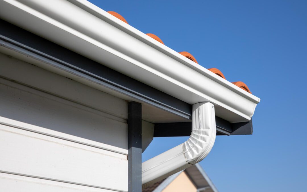Are Seamless Gutters the Ultimate Solution for Homes?