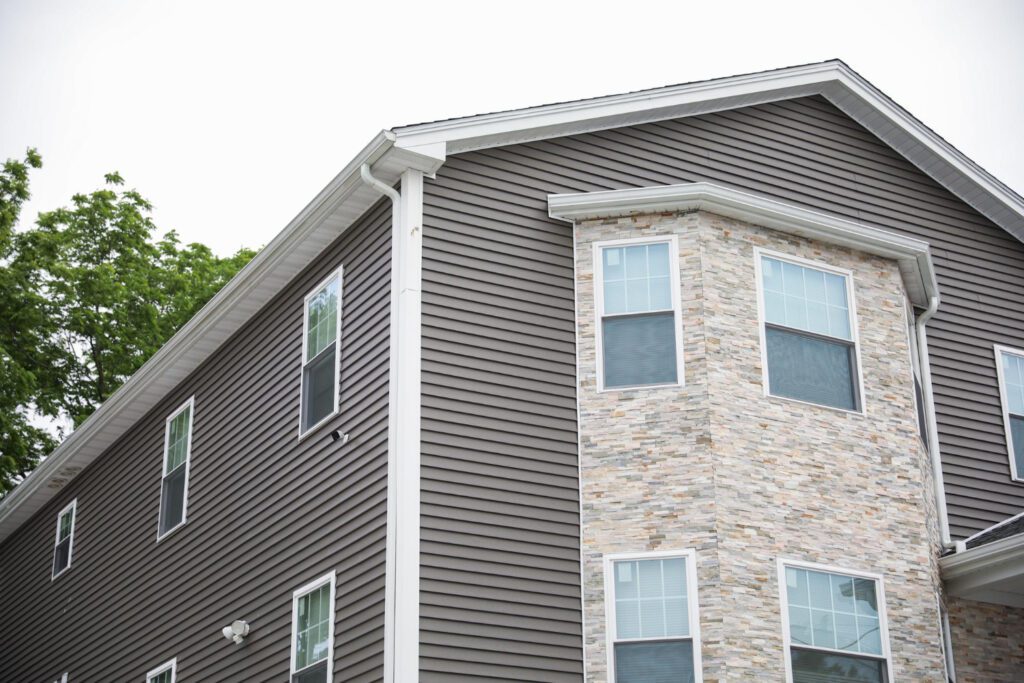 vinyl siding installation by Red River Roofing